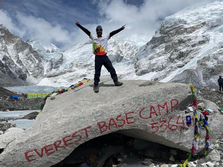 David Winsbury reaches Everest base camp